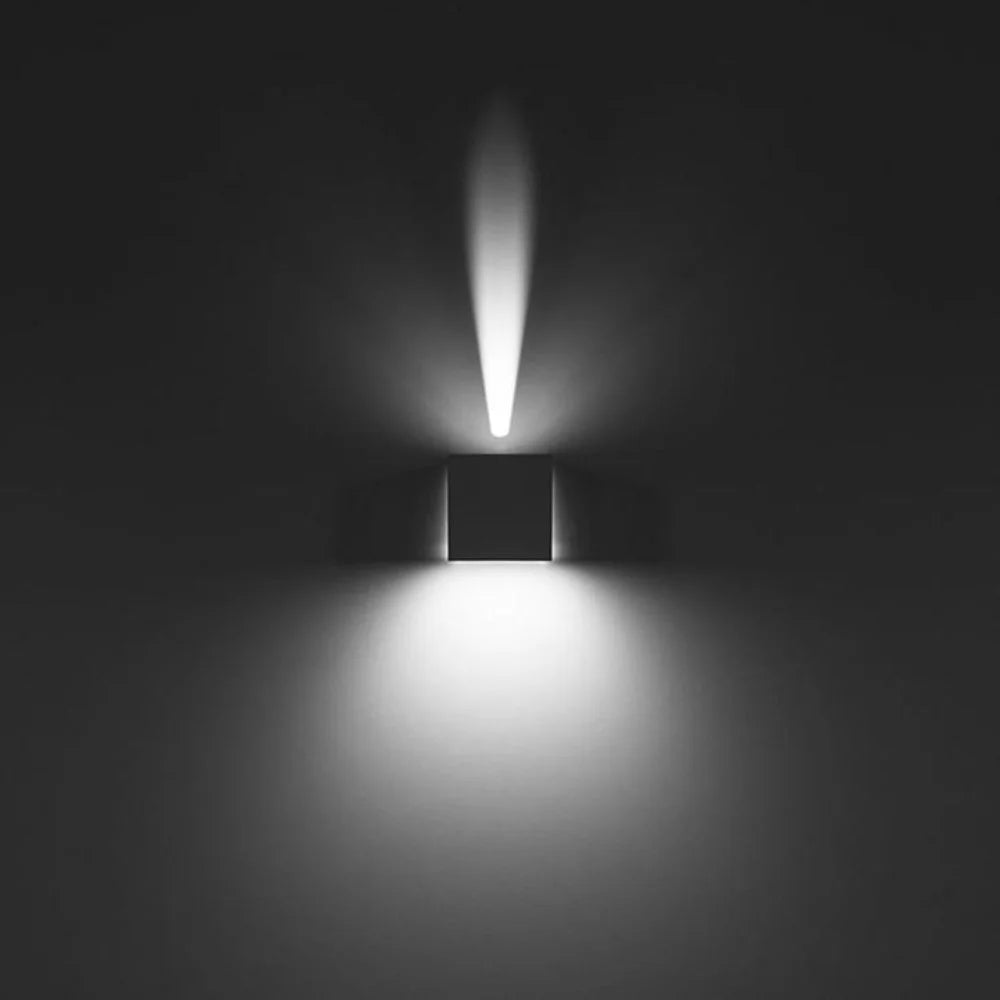 Lámpara de pared Cubo
